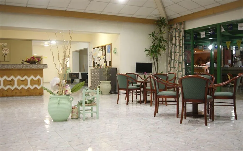 Mandalena Hotel Apartments Protarász Ciprus
