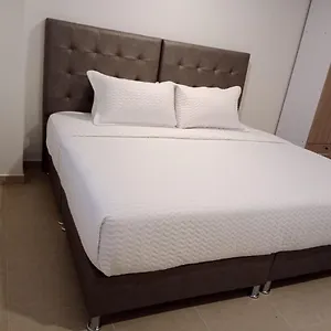Aparthotel Aparta Plaza Premium Bogota